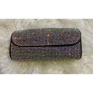 NEW OLE iridescent rhinestone sunglass holder in silver